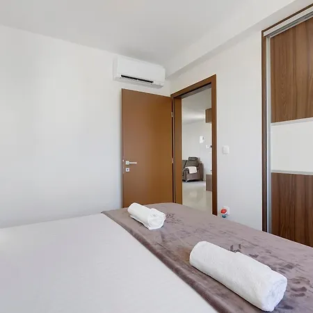 Maslina I Appartement Novigrad Istria