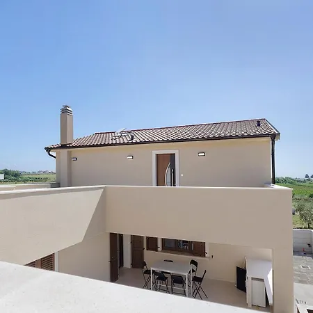 Apartman Maslina I *